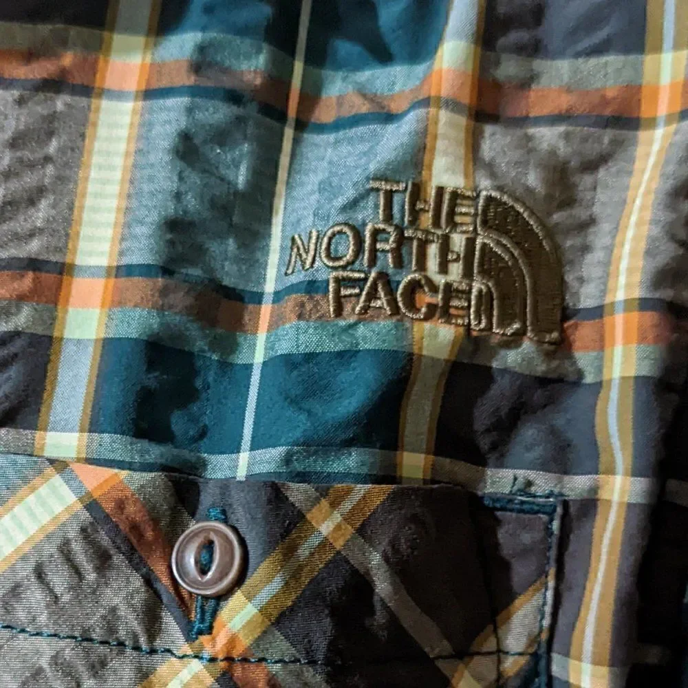 ‎The North Face button down short sleeve
